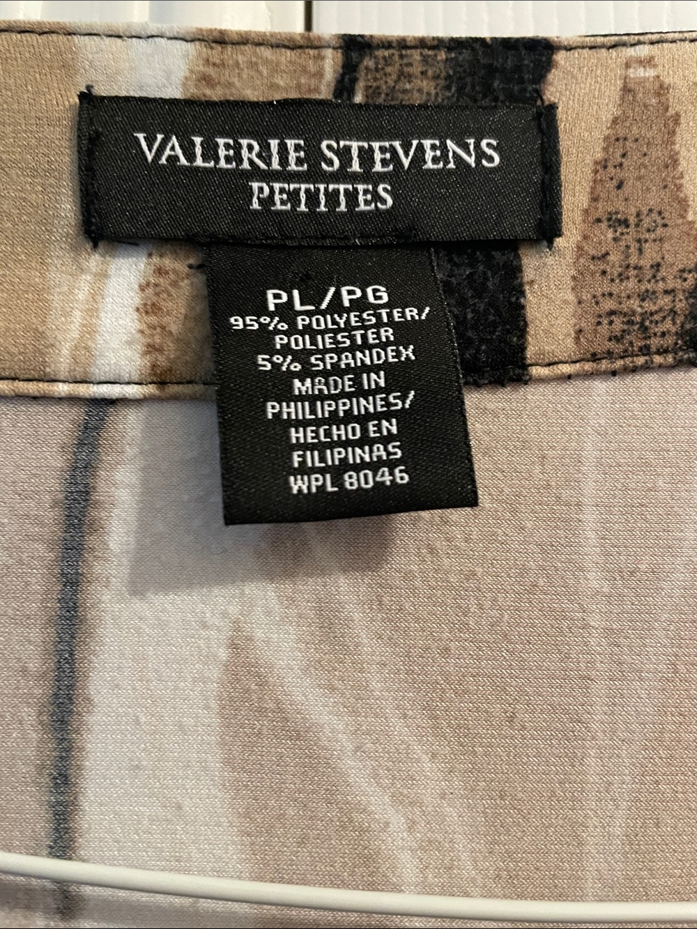 Valerie Stevens Beaded Embellished Top PL - Picture 2 of 4